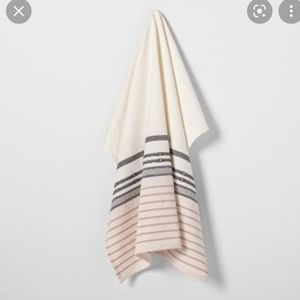 🌹Hearth & Hand Flour Sack Towel